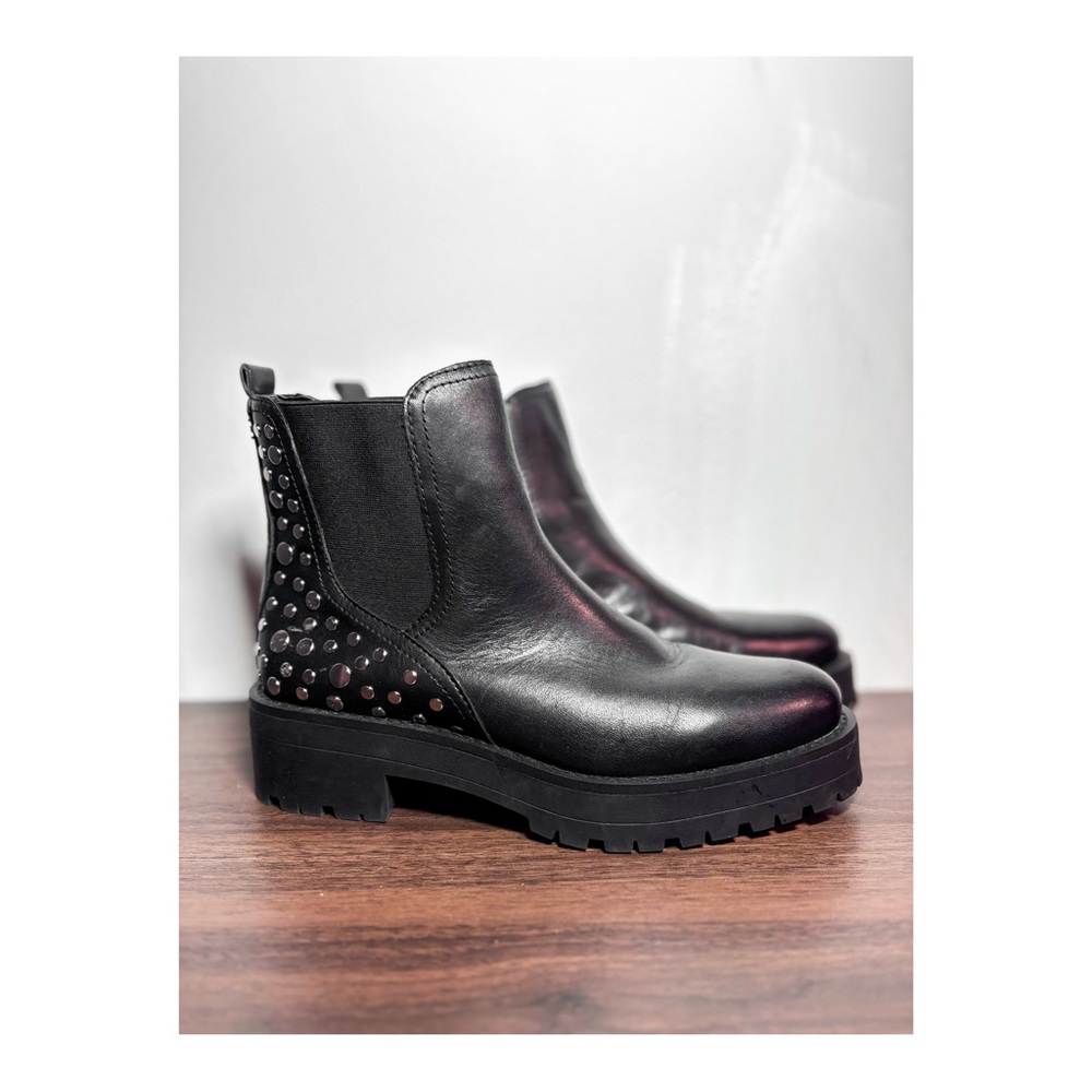 Sam Edelman // Studded Booties Sz 7.5
